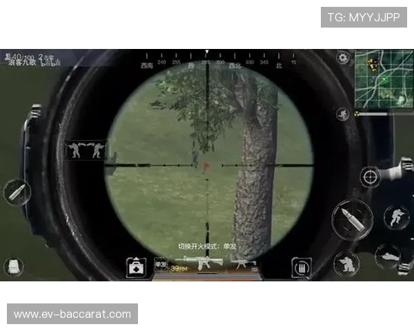 八倍镜中闪耀爱心光芒战场上温柔与精准并存 八倍镜中闪耀爱心光芒战场上温柔与精准并存